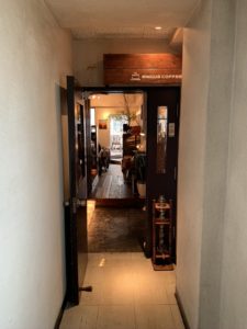 喫茶店(北海道札幌市):ミンガスコーヒー(Mingus Coffee)とローチロースター(roach roaster)