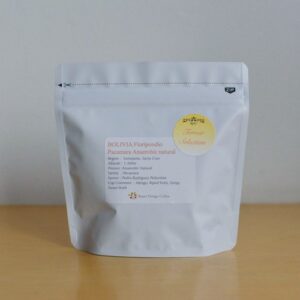 ロースト デザイン コーヒー：ボリビア フロリポンディオ パカマラ アネロビック・ナチュラル