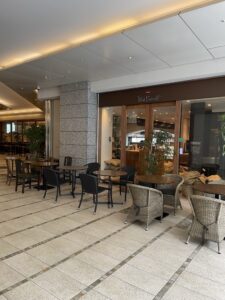 ポールバセット Paul Bassett 新宿店